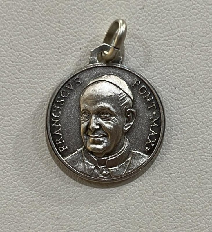 MEDAGLIA ARGENTO DI PAPA FRANCESCO