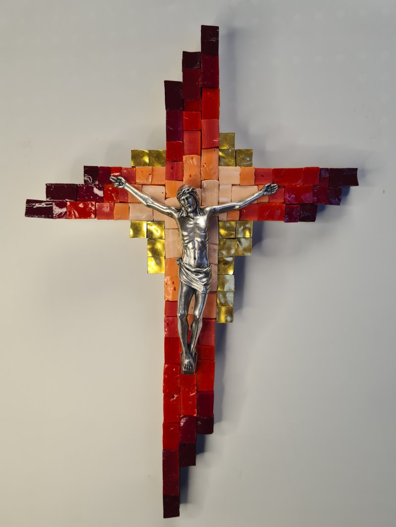 CROCE MOSAICO ROSSA 19X29 CM