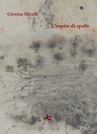 L'ospite di spalle