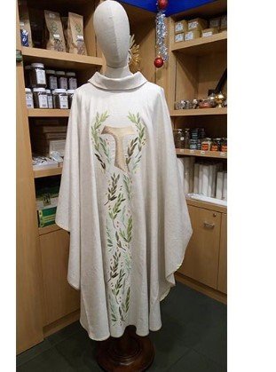 CASULA CANAPA/LINO BIANCO - Pregiato tessuto di canapa e lino. Decorato con rami di ulivo e Tau francescano.