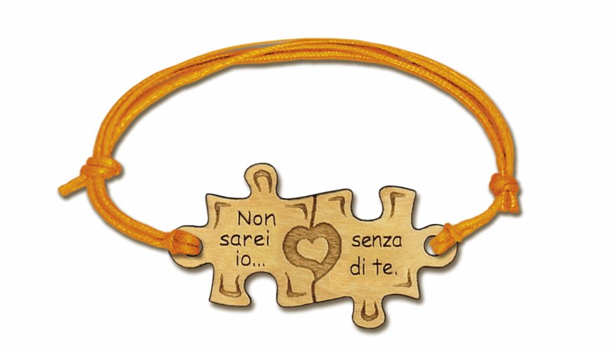 BRACCIALE "NON SAREI IO" - Legno di ulivo. Con biglietto messaggio in busta crystal. Colori assortiti.