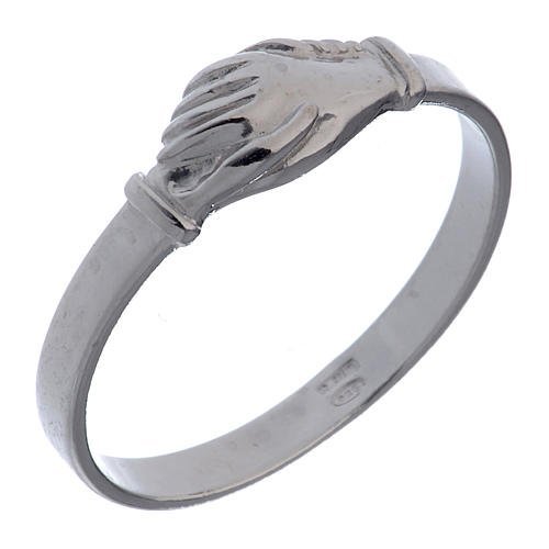 AMICIZIA ANELLO ARGENTO - Anello in argento 925 con mani che si stringono, rappresenta l'anello nunziale di Santa Rita e rappresenta il valore profondo della fedelt&agrave; nell'amore autentico.