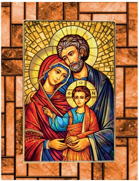SACRA FAMIGLIA ICONA VETRO 13x18 cm - Quadretto in vetro con lavorazione che richiama le vetrate policrome di una cattedrale. Completo di accessorio di appoggio oppure pu&ograve; venire appeso al muro. Il tutto in una elegante confezione.