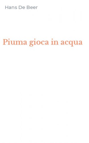 Piuma gioca in acqua