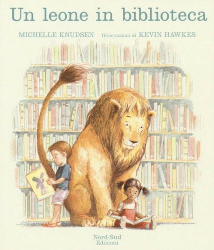 Un leone in biblioteca