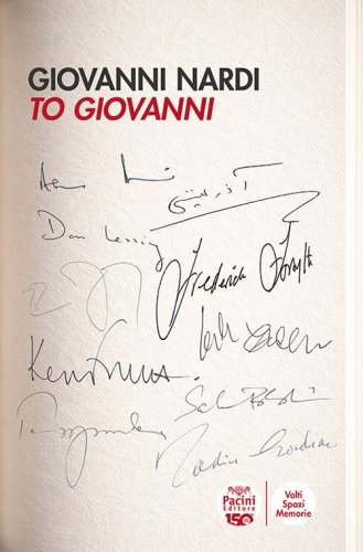 To Giovanni. Firme e dediche: piccole soste di un fl&acirc;neur della cultura nei meandri della letteratura di lingua inglese contemporanea